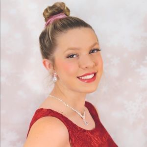 Meet your Posher, Trinity